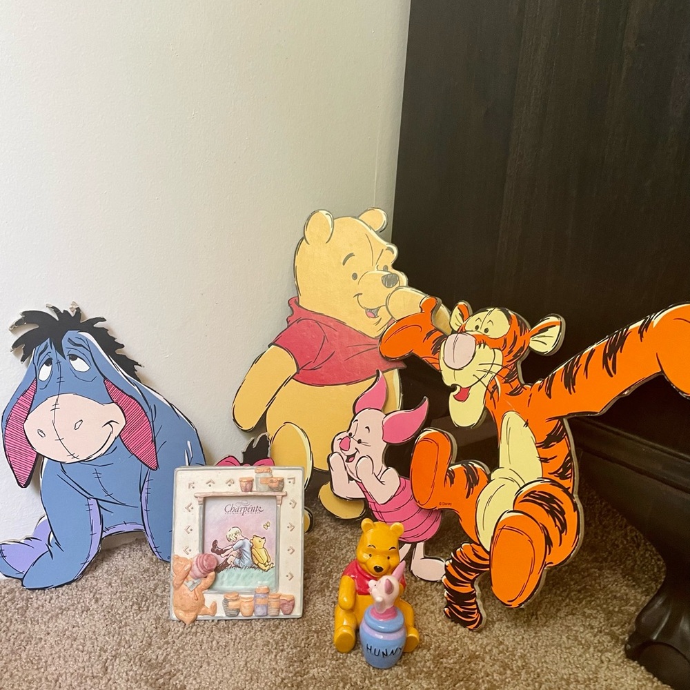 Vintage Winnie the Pooh Decor Lot